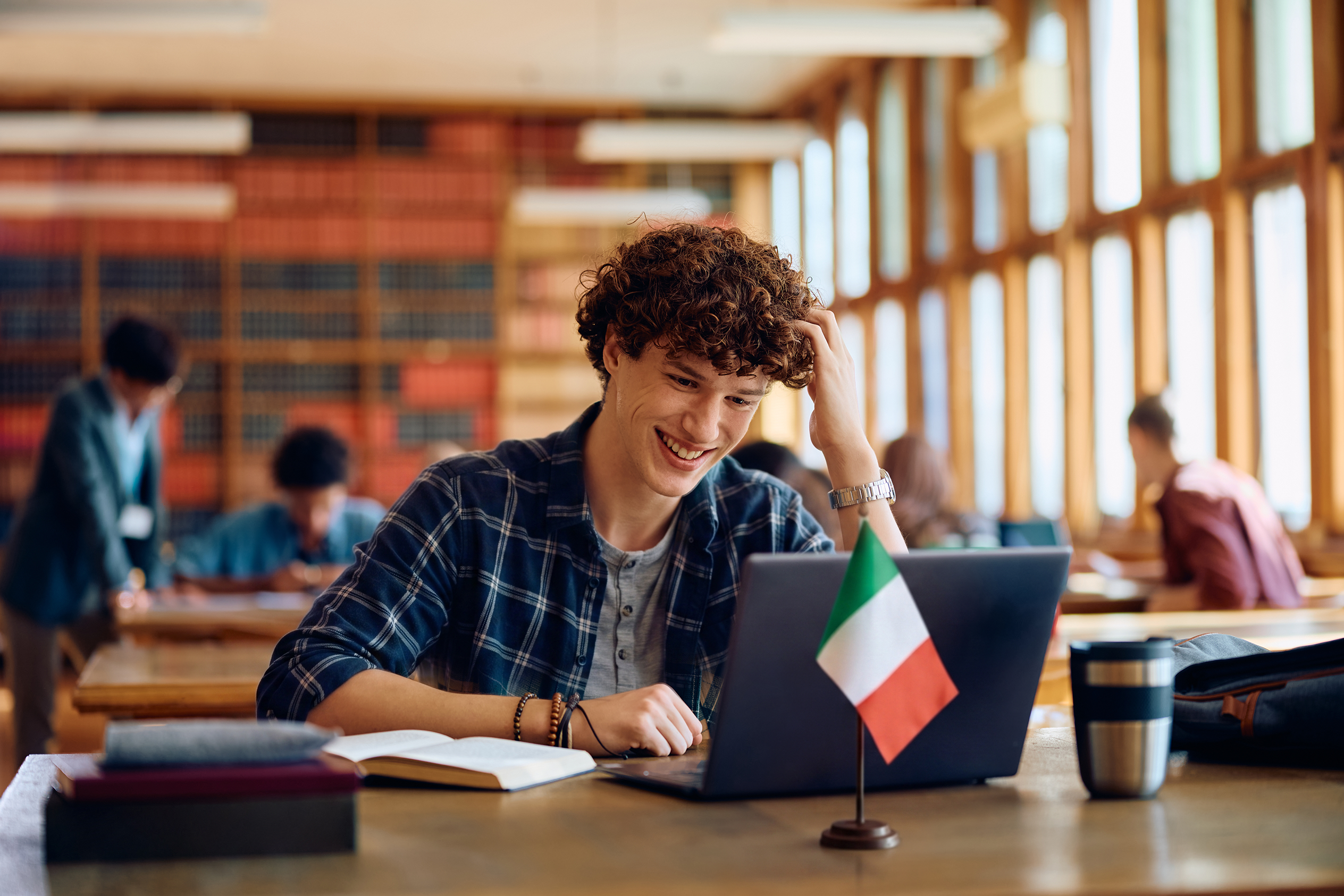 AdobeStock 7043282642 - Unidade - Curso - Italiano - Unidade CAMPO DOS GOYTACAZES I